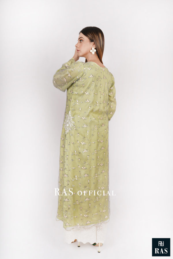 Jade - Image 7