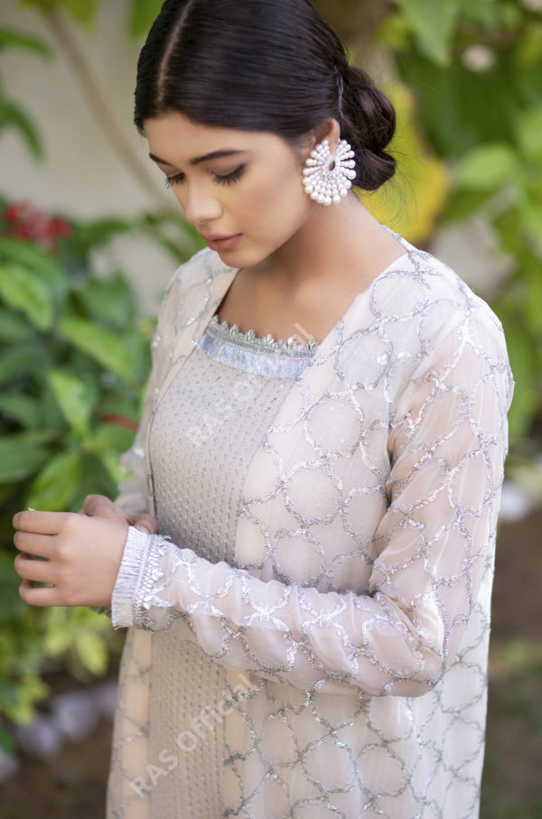 Ivory Dream - Image 2