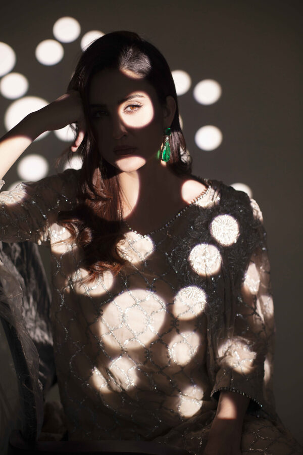Dazzle - Image 6